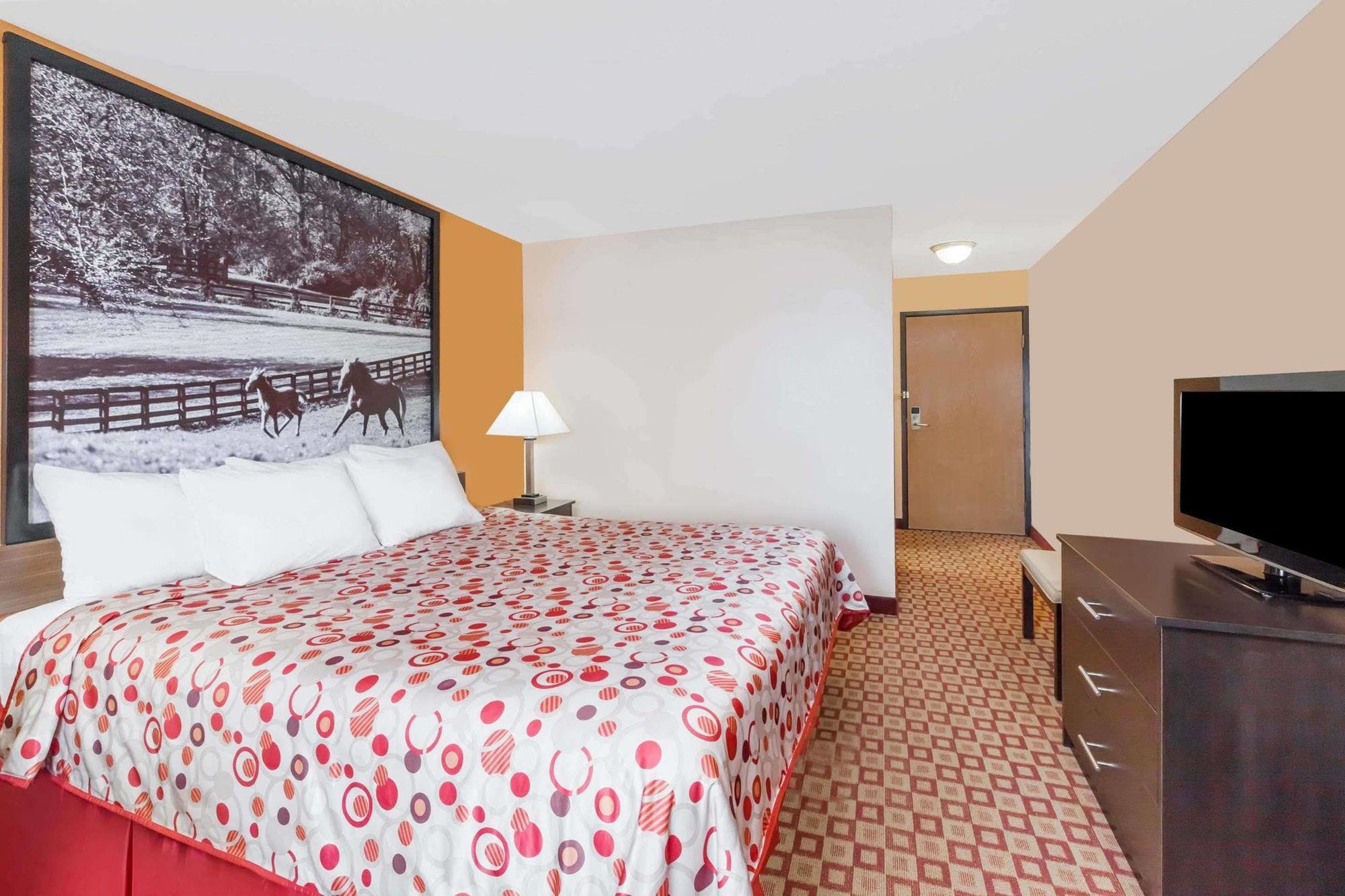 ซูเปอร์ 8 บาย วินด์แฮม โบว์ลิ่ง กรีน เซาท์ Hotel โบว์ลิงกรีน ภายนอก รูปภาพ